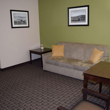 Best Western Plus Havre Inn & Suites Экстерьер фото