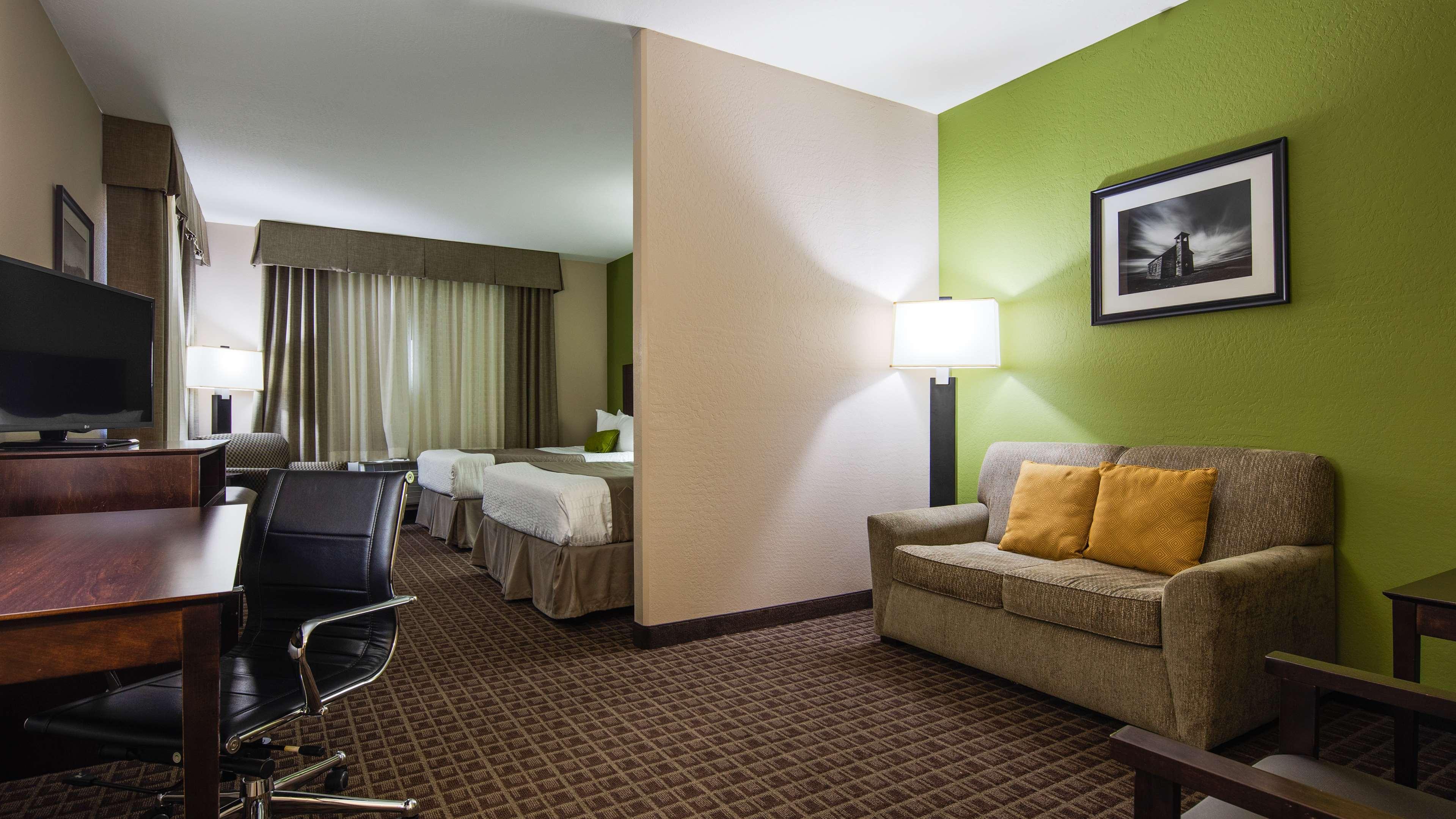 Best Western Plus Havre Inn & Suites Экстерьер фото